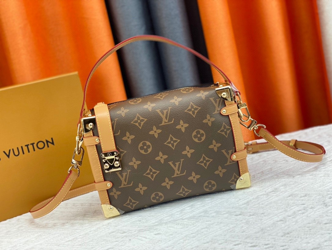 LV bag 662